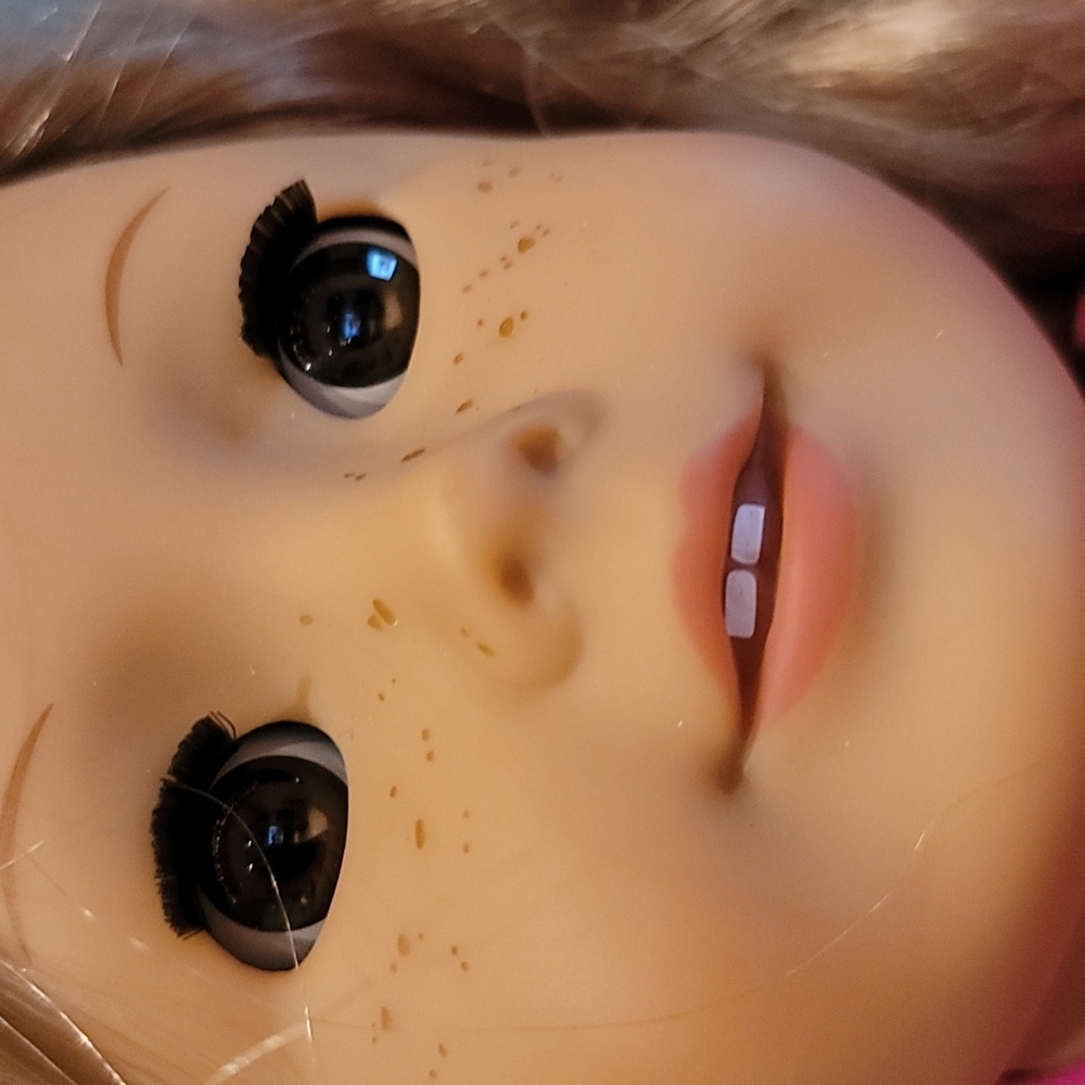 Doll - Picture 5 of 7